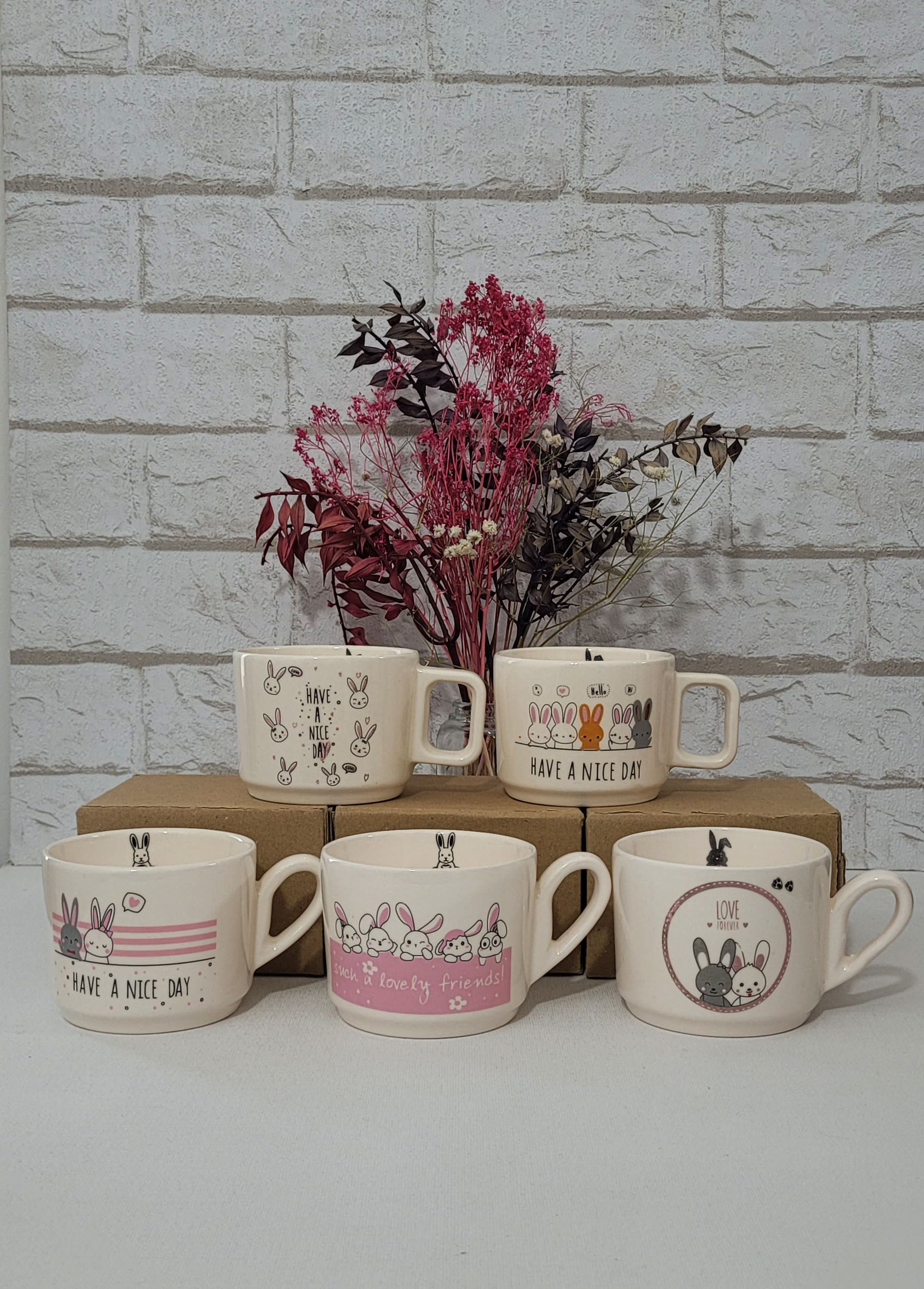 ماگ سرامیکی فانتزی سوپرایزی طرح خرگوش (Bunny Cafe) — داخل هر فنجان یک عروسک خرگوش مخفی شده!
